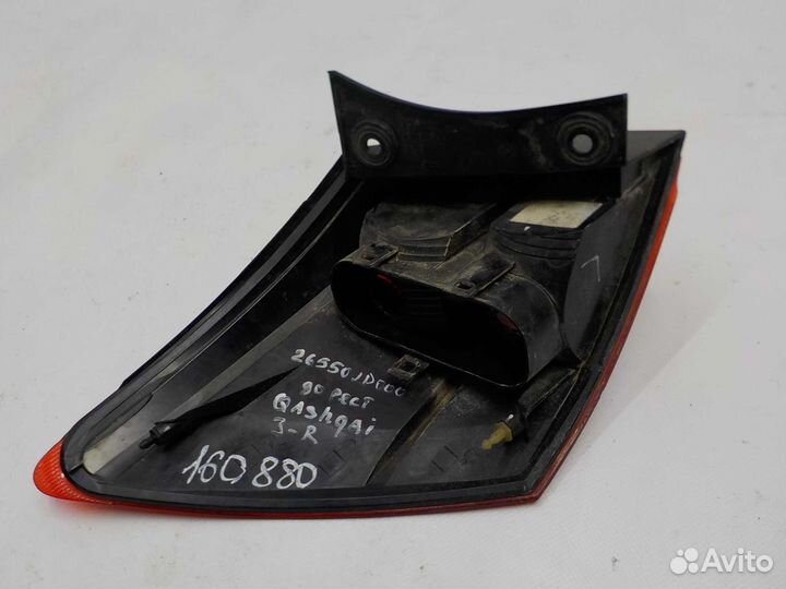 Фонарь правый Nissan Qashqai
