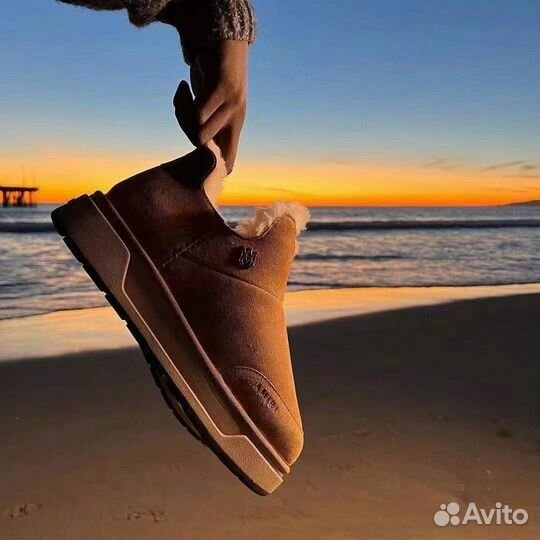 Ботинки угги Amiri