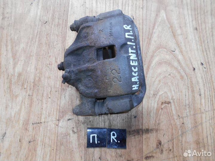 Суппорт передний правый Hyundai Accent I 1994-2000