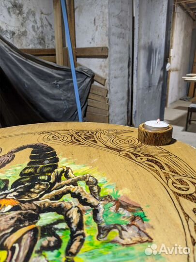 Столик поднос