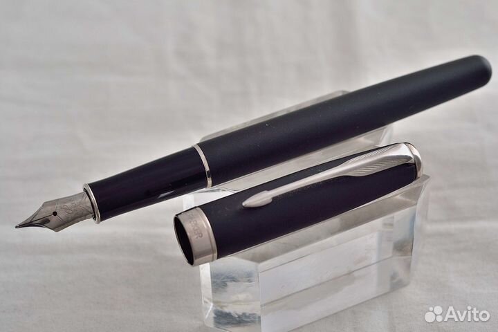 Перьевая ручка Parker 