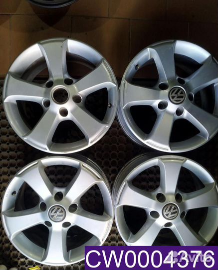 Диски R17 Volkswagen Golf Alltrack, e-Golf, Golf V