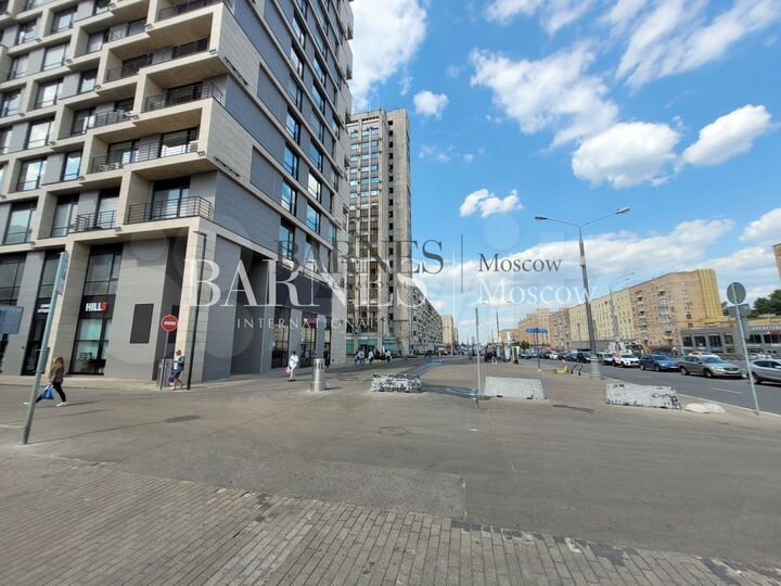 Торговое помещение в Hill8, 1093 кв м