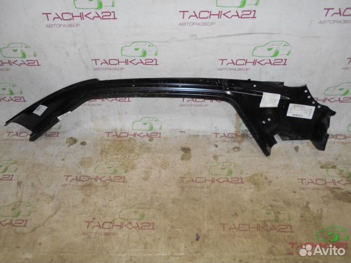 Стойка лобового стекла левая Skoda Yeti (09-18)