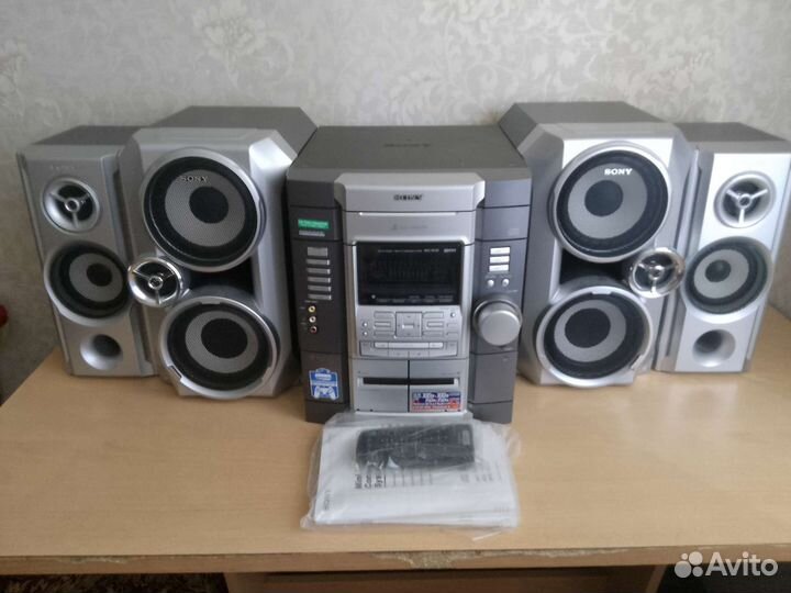 Музыкальный центр sony