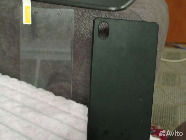 Камера,бампер на soni z5