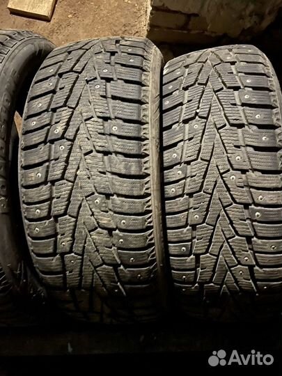 Roadstone Winguard 215/50 R17 95T