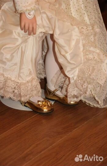 Коллекционная кукла Helena от Virginia Turner