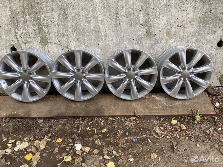 Диски Инфинити оригинал R20 4 шт