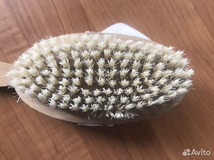 Массажная щетка для тела антицеллюлитная