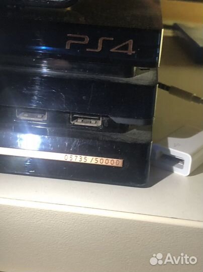 Ps4 pro million limited edition 2tb