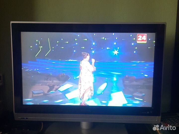 Продам телевизор бу с приставкой 10.000