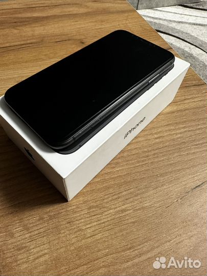 Телефон iPhone 11 128 gb
