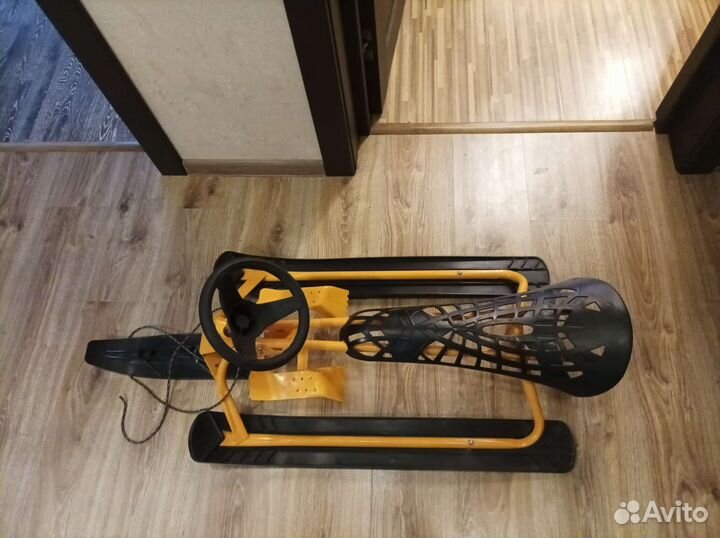 Детский снегокат