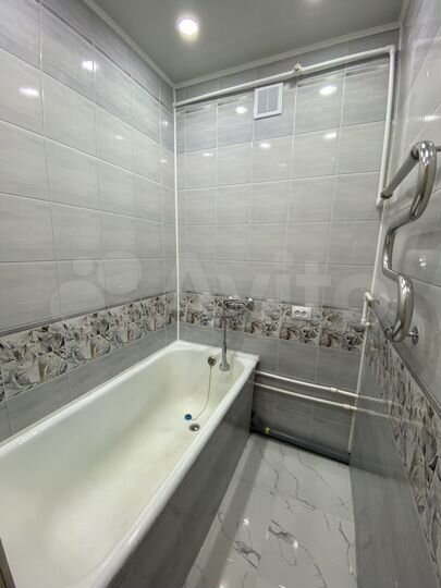 2-к. квартира, 45 м², 5/5 эт.