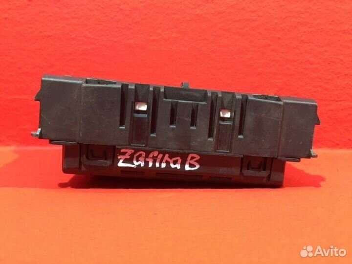 Дисплей информационный Opel Zafira B Z18XER (2H0)