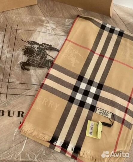 Палантин шарф Burberry