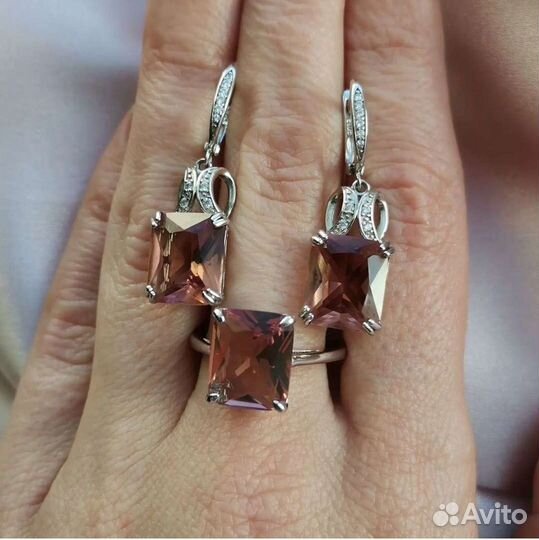 Комплект с султанитом. Серебро 925