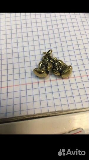 Брелок боксерские перчатки разные