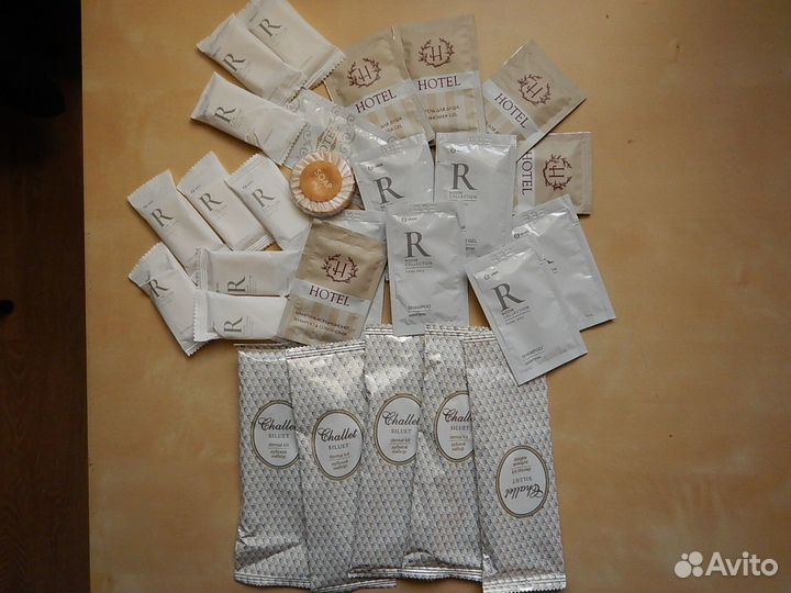 Набор косметики одноразовый для путешествий