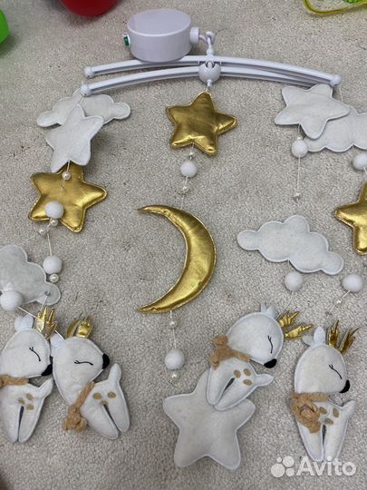 Музыкальный мобиль из фетра