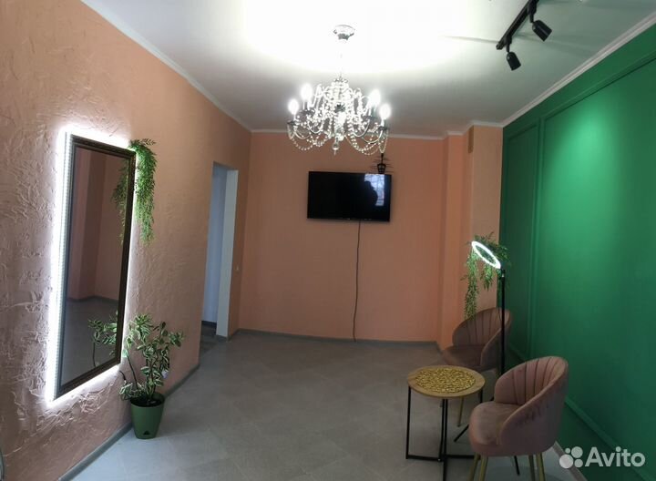 Место мастера маникюра в аренду