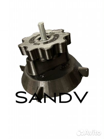 Крепление канистры экстрим