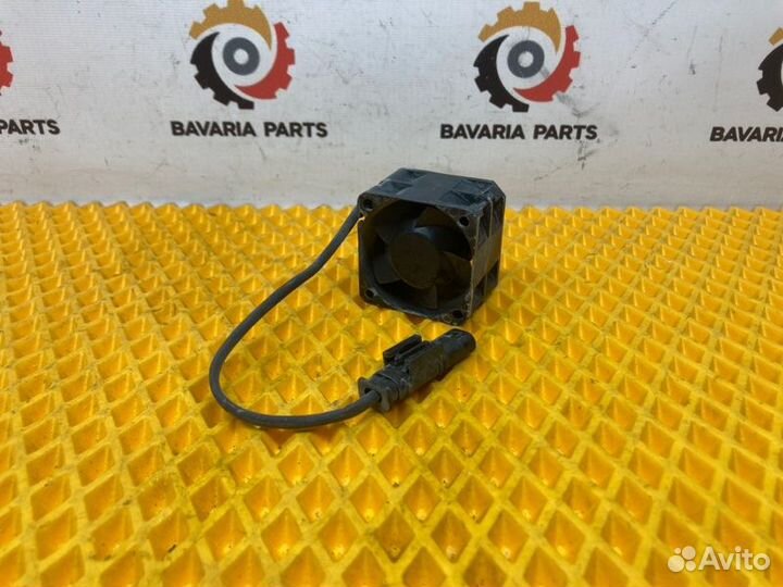 Вентилятор эбу Bmw 7 F01 3.0 N54 2010