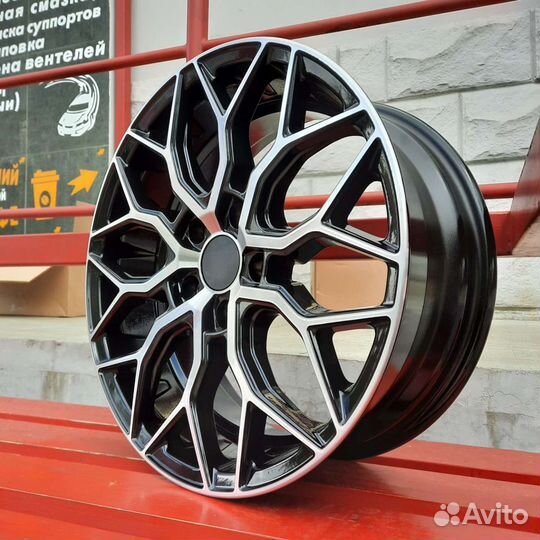 Литые диски 7.0 R17 5*114.3 ET39 D60.1 HF2 Тайота