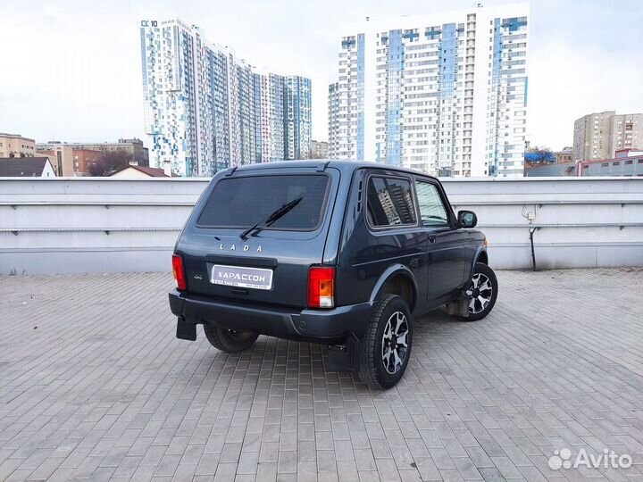 LADA 4x4 (Нива) 1.7 МТ, 2019, 32 000 км