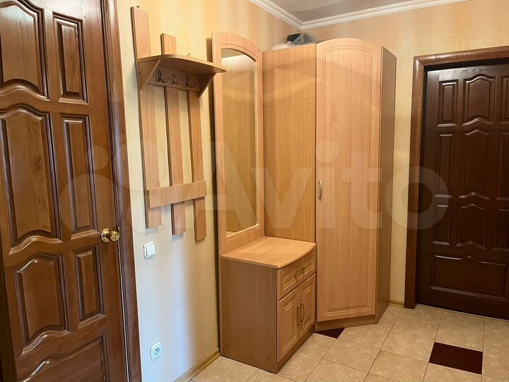 2-к. квартира, 52 м², 2/4 эт.