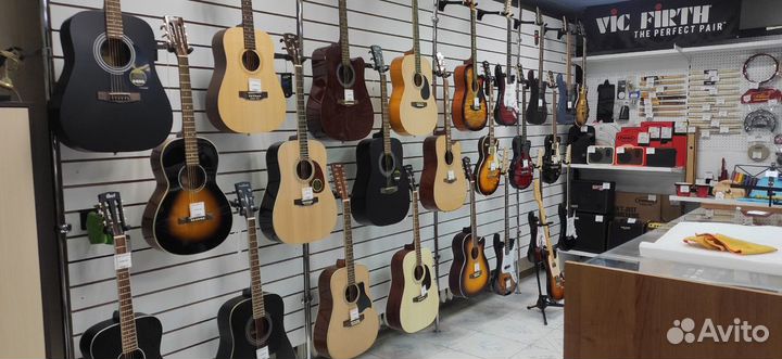 Электро-акустическая гитара Cort AF510E-BKS