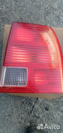 Задний плафон фолькцваген пассат б 5