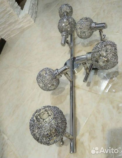 Люстра и бра