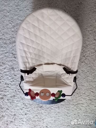 Шезлонг для новорожденных