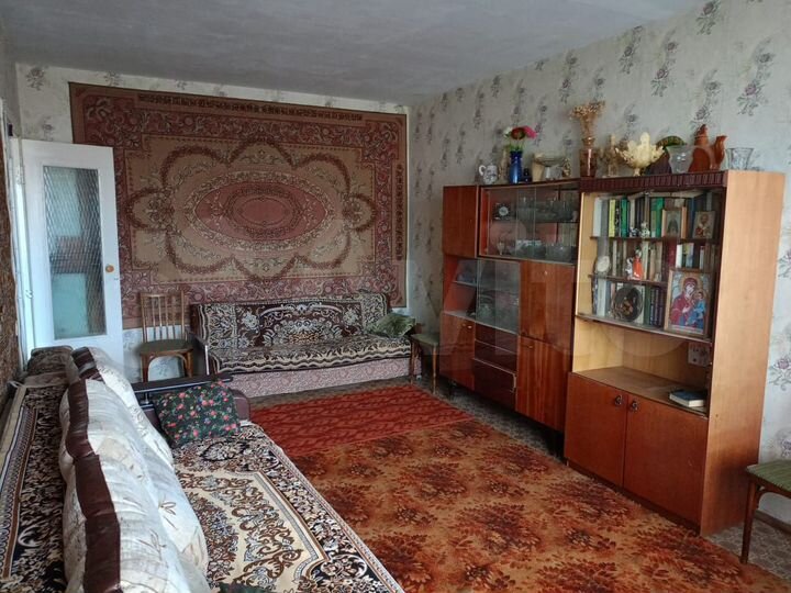 2-к. квартира, 54 м², 8/10 эт.