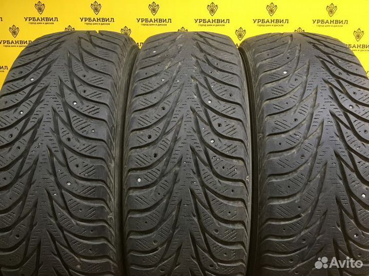 Yokohama Ice Guard IG35 215/60 R16 99T