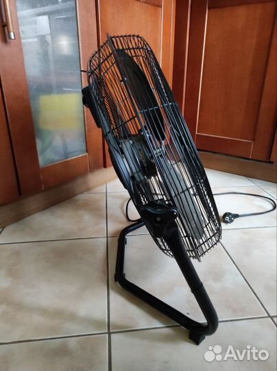 Вентилятор напольный мощный