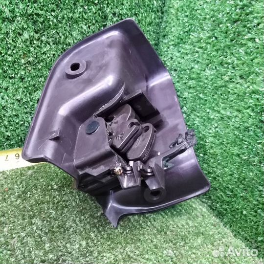 Ручка открывания багажника Toyota Corolla E100 2C