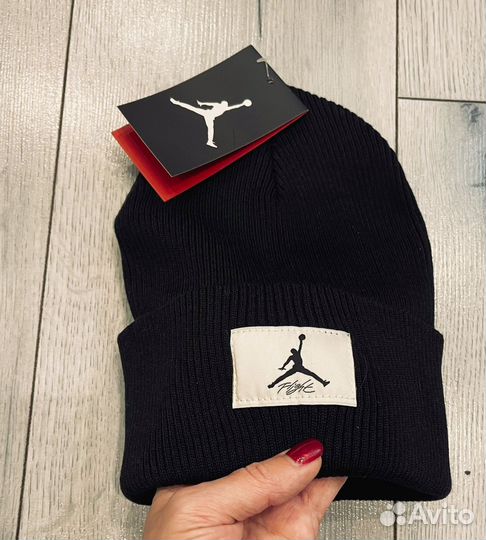 Шапка .Nike Jordan ( Новая