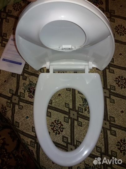 Сидение для унитаза с микролифтом