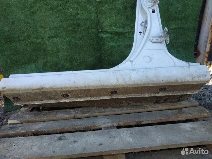 Порог со стойкой левый Hyundai Solaris RB G4FC