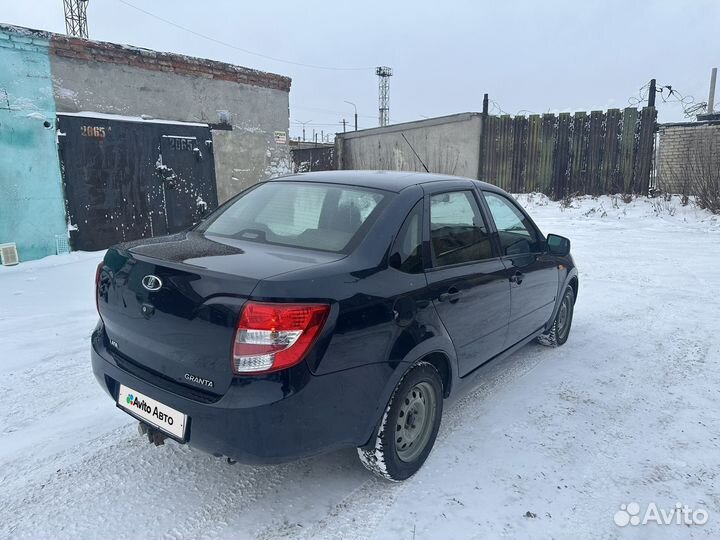 LADA Granta 1.6 МТ, 2013, 165 332 км