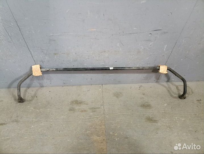 Стабилизатор задний Chrysler Crossfire