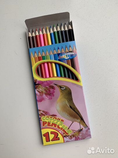 Набор цветных карандашей