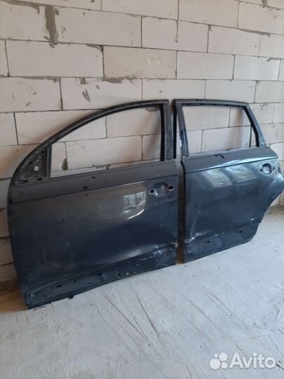 Двери на Q7,цена за 2шт