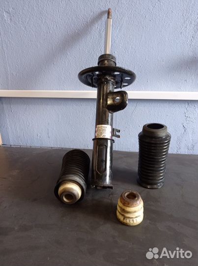 Запчасти для Ford Explorer 5