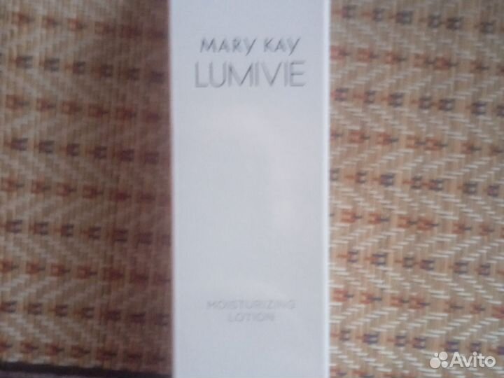 Увлажняющий лосьон Мэри Кей