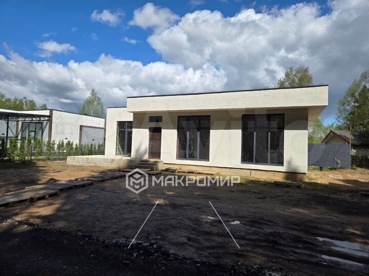 Дом 140 м² на участке 6,5 сот.