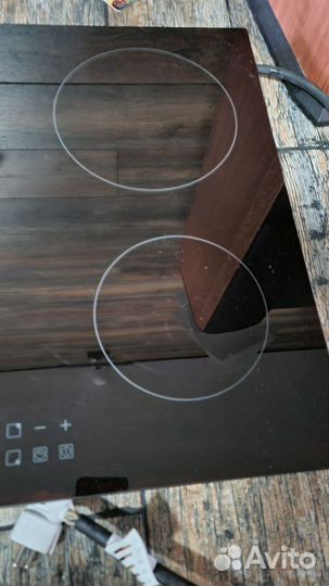 Индукционная варочная поверхность LEX